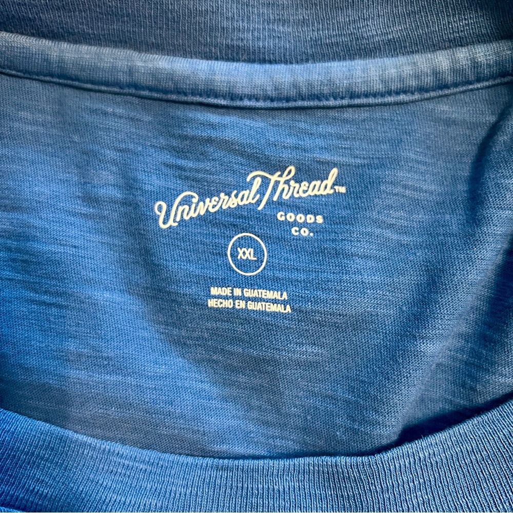 Cropped Tee - Picture 3 of 4